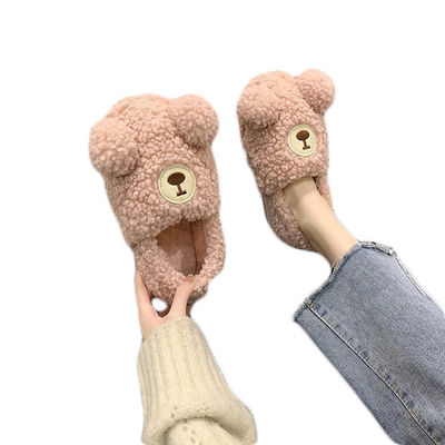 Pantoufles chaudes de peluche d'agneau de bande dessinée de peluche pour le décor de maison de peluche d'adultes