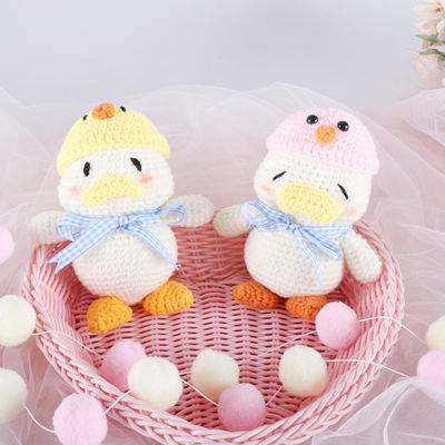 Poupée faite main de crochet bourrée par polyester réaliste