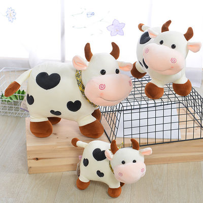 Poupée à la maison lavable de peluche de vache à décoration de main